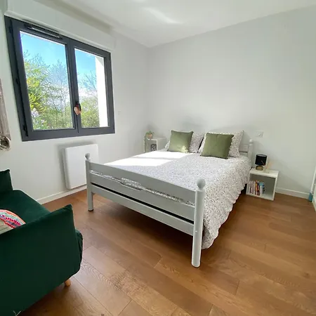 Avec Piscine 3 * Foix